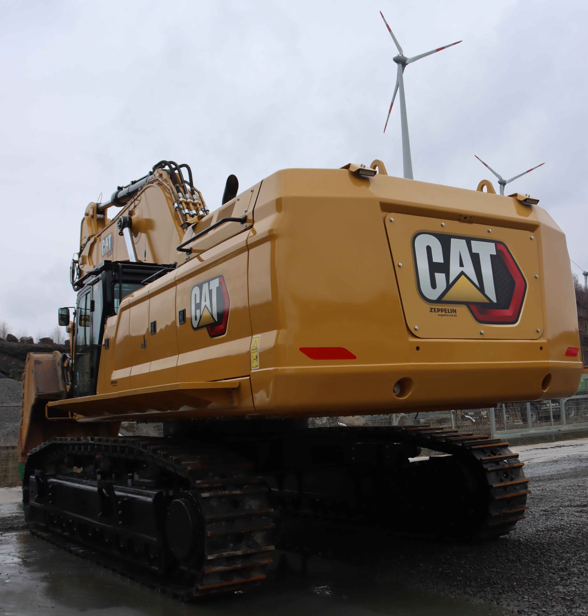 Zeppelin_Cat_GP-Papenburg_01.JPG